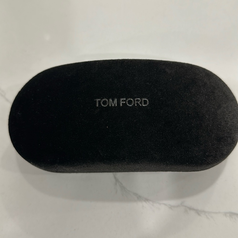 TOM FORD Medium Black velvet Sunglass Case only, New brown inside